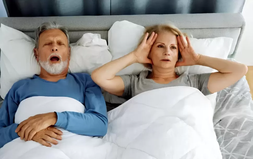 Ronco afeta o relacionamento do casal